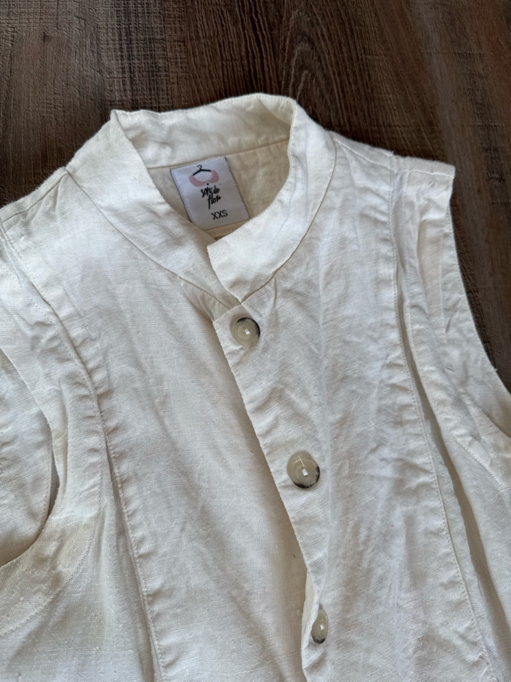 Son De Flor Peplum – Twill Linen Vest with Mandarin Collar - Picture 2 of 6